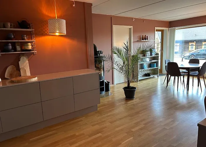 139m2, 5 Bedrooms, 2 Baths, With Sauna, In Out * Kongsberg